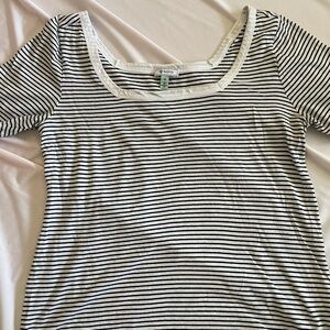 Short Sleeve Black and White Striped Shirt